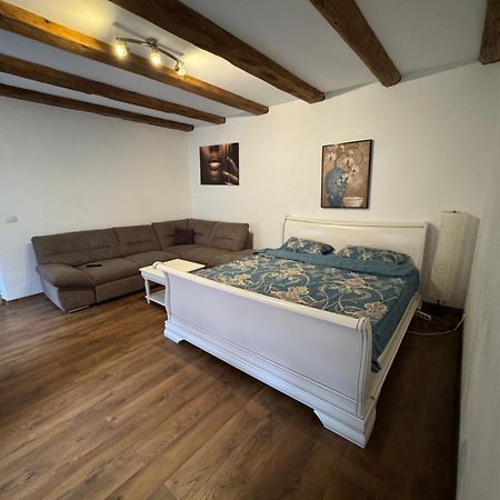 Apartmán Sunrise Castelului Brašov Exteriér fotografie